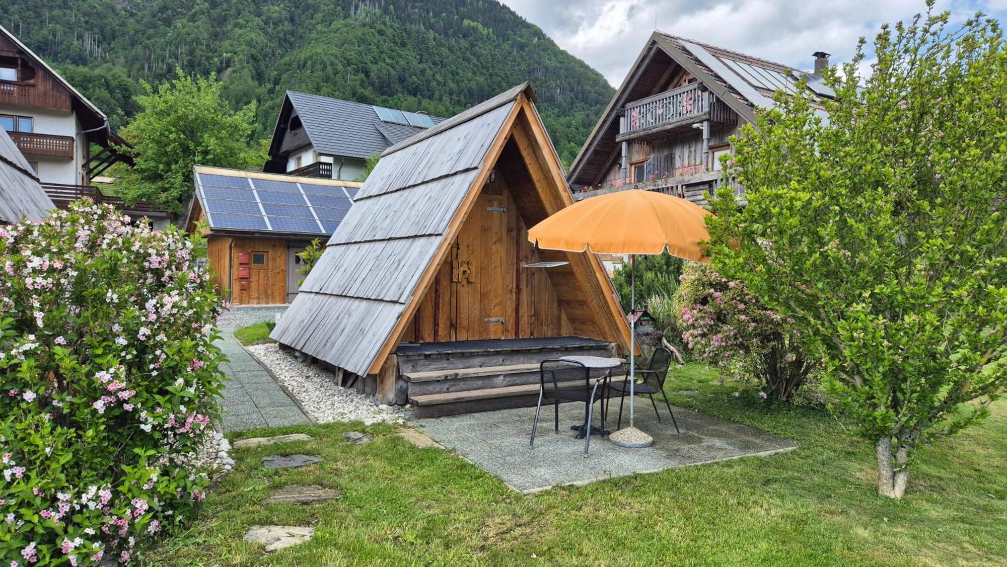 Garden Eco Houses Cebelica Bohinj Bagian luar foto